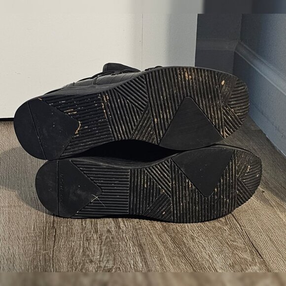 Michael Kors Black Lula Winter Booties - Picture 3 of 3